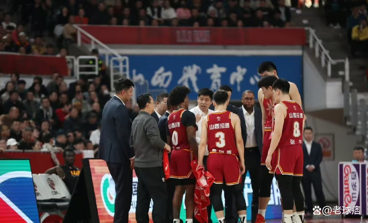 星空官方体育登录入口-包含关键时刻球员决定胜负，球队取得重要胜利的词条